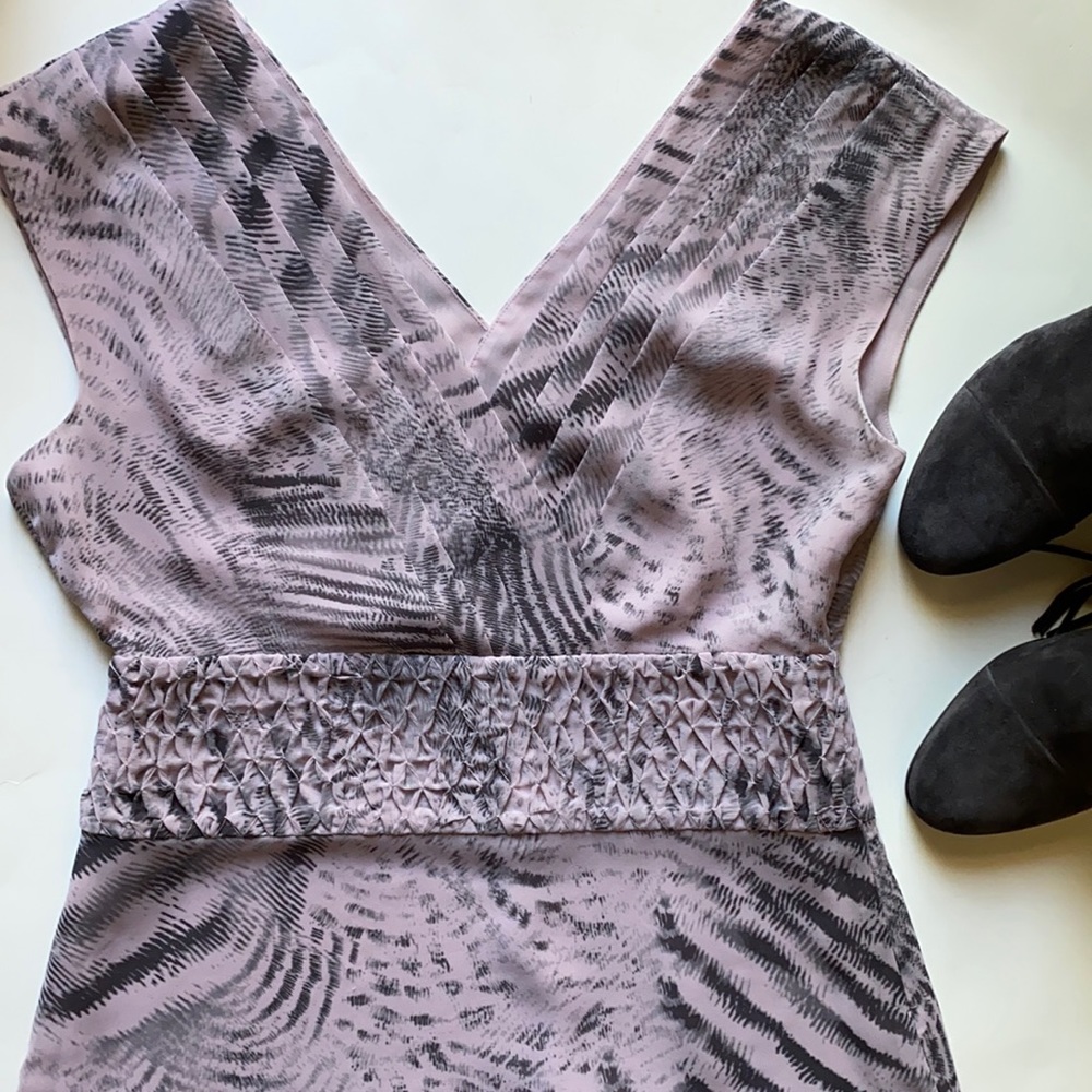 Banana Republic crossover top